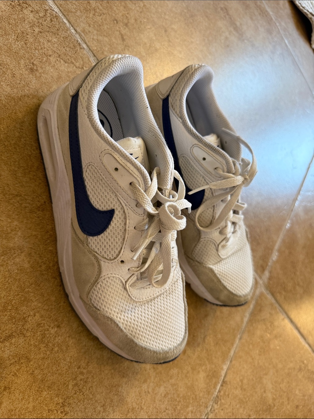Women’s Nike Air Max SC white deep royal blue tennis shoes sneakers sz 8.5